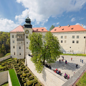 Trip to Ojcowski National Park and Pieskowa Skala Castle