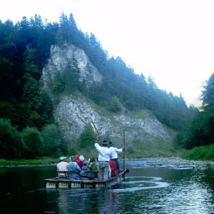 Canoe trips through Dunajec River Gorge